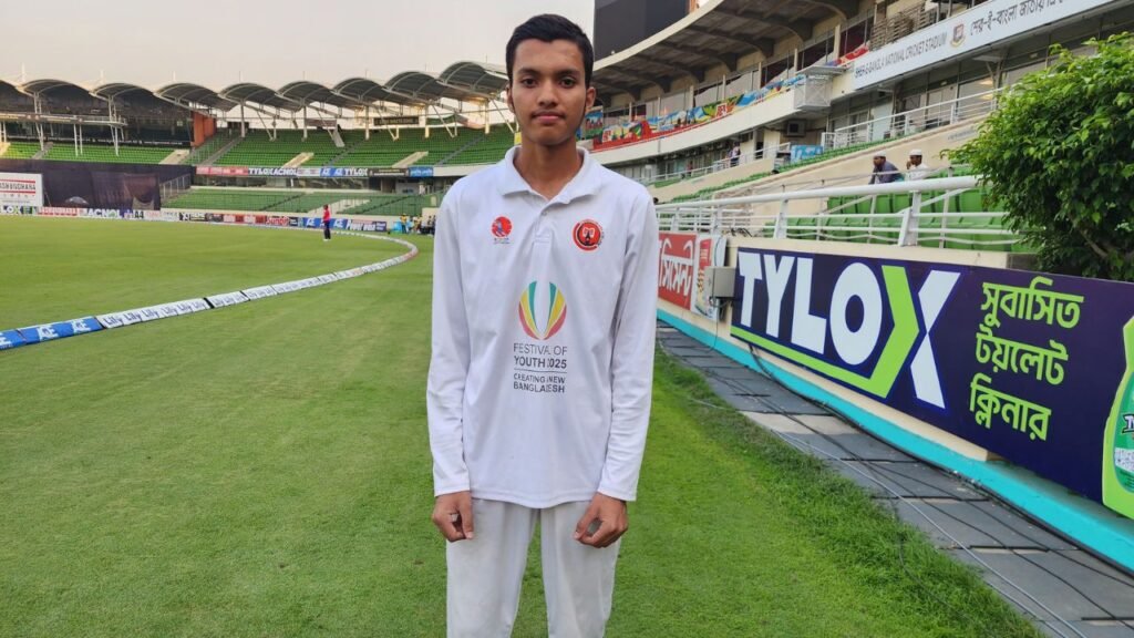 Mustakim Haoladar Cricket Record: 50 चौके, 22 छक्के और 404 रन!, कौन हैं मुस्तक़ीम होलडर? 4 Mustakim Haoladar Cricket Record: 50 चौके, 22 छक्के और 404 रन!, कौन हैं मुस्तक़ीम होलडर?
